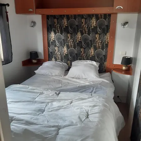 Campsite Joli Mobilhome *